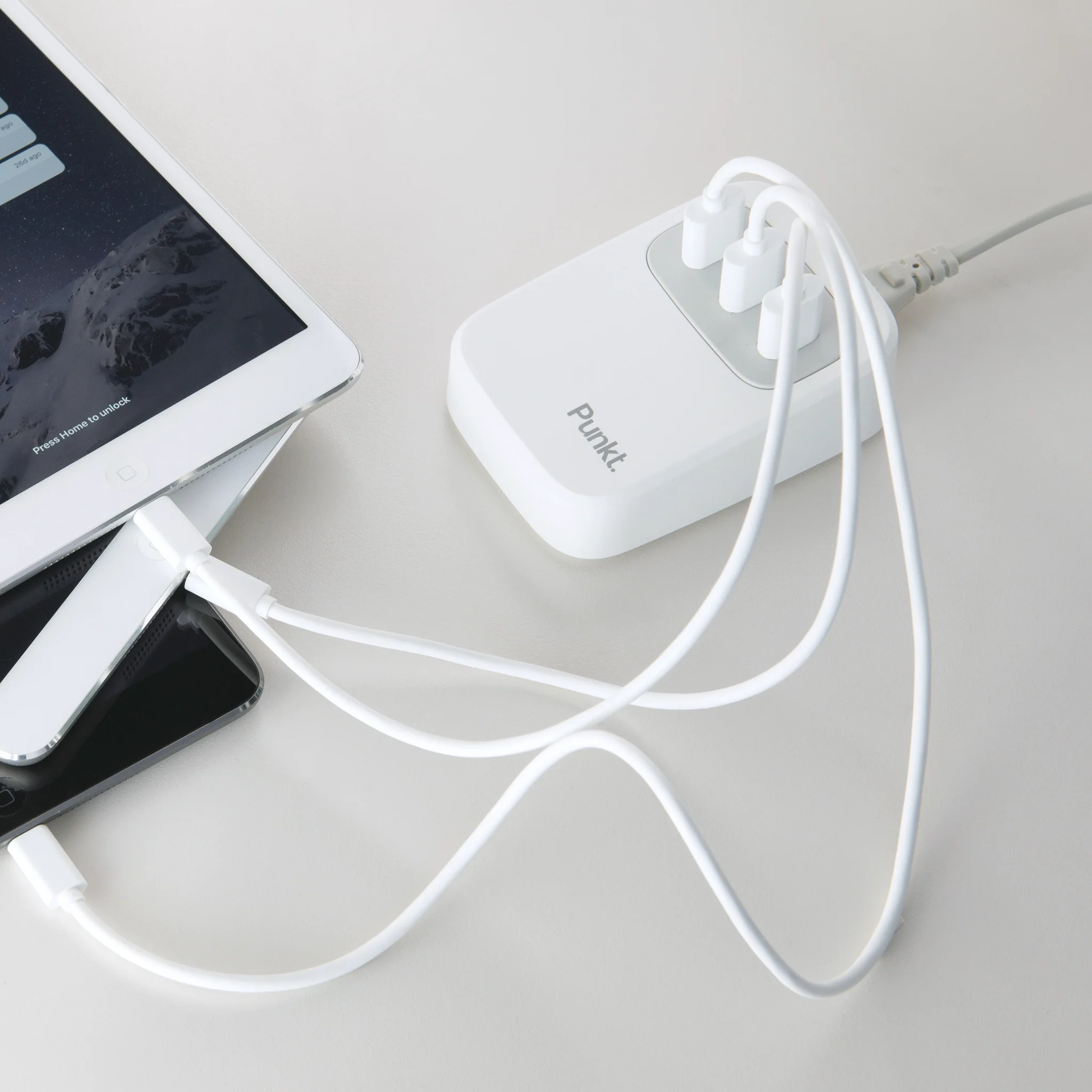 Punkt. UC01 Charger with 3 USB Ports - Image 43